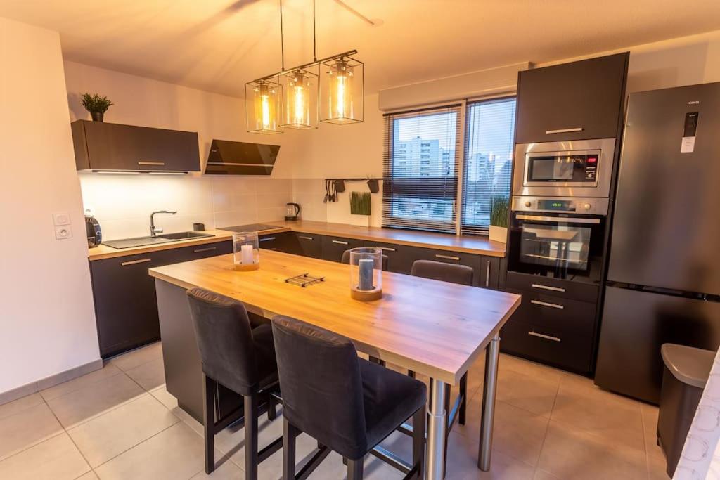 T3-2 Min Metro-24 24H Apartment Toulouse Luaran gambar